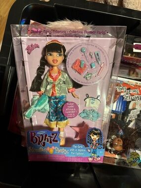 Slumber Party Jade and Yasmin